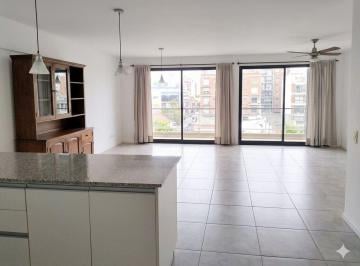 Departamento · 44m² · 1 Ambiente · Amplio Monoambiente Divisible - Estación Victoria