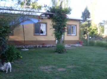 Casa · 100m² · 4 Ambientes · 2 Cocheras · Casa en Venta - 3 Dorm. 2 Baños - Mendoza