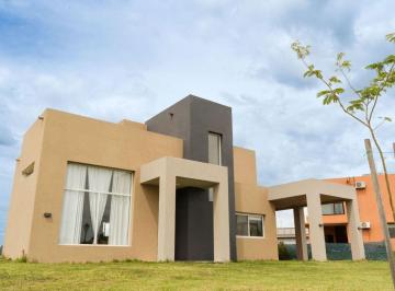1.jpeg · Venta Casa 3 Ambientes, San Sebastián, Área 5