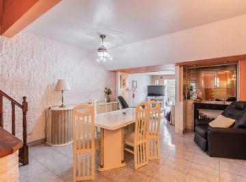 Departamento de 3 ambientes, Villa del Parque · Departamento Tipo Dúplex 3 Ambientes con Patio y Parrilla – Sensación de Casa en Villa del Parque