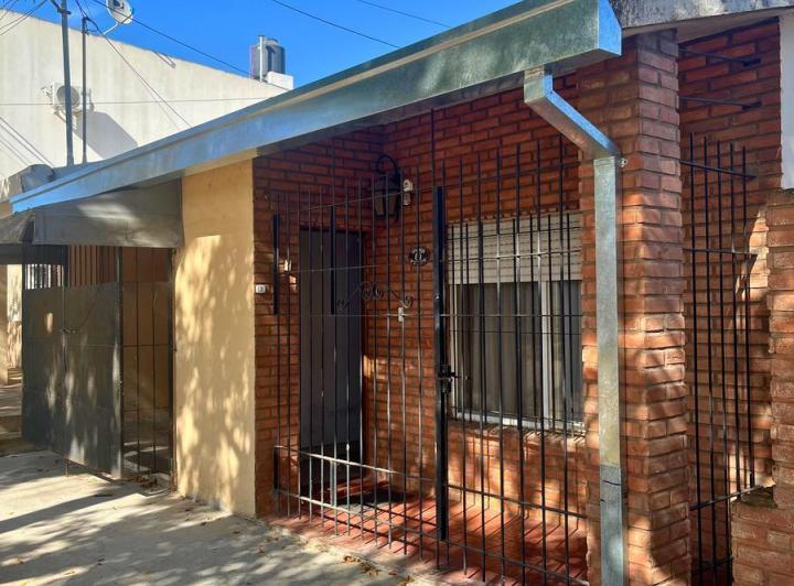 Casa · 132m² · 2 Dormitorios · 1 Cochera