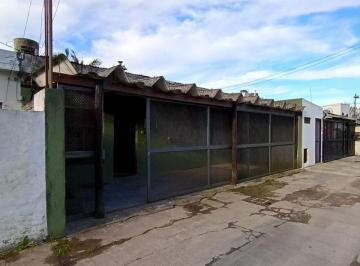 Casa · 2255m² · 3 Dormitorios · 1 Cochera · Casa de 3 Dorm. en Berisso