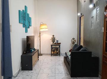 Departamento · 60m² · 3 Ambientes · Venta Departamento en Pb 3 Ambientes 2 Patios - Belgrano R - Apto Credito - Permuta - Bajas Expensas