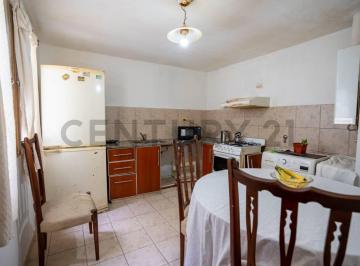 Departamento · 67m² · 4 Ambientes · Departamento en Venta, La Plata, Plaza Brandsen