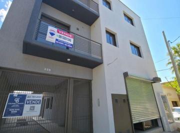 Departamento de 3 ambientes, Las Cañas · Local + Departamento a Estrenar.