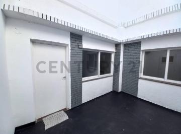 PH · 44m² · 3 Ambientes · Alquiler - Ph - Tres Ambientes - Santos Lugares.