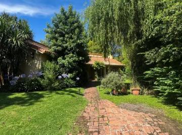 Casa · 280m² · 7 Ambientes · 2 Cocheras · Casa en Venta en Los Lagartos Country Club Al 1000