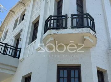 Oficina comercial · 79m² · 2 Ambientes · 2 Cocheras · Oficinas en Alquiler