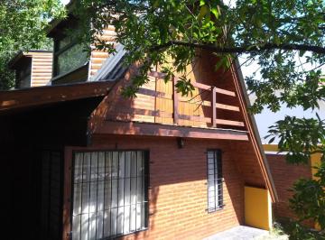 Quinta vacacional · 180m² · 8 Ambientes · Quinta en Venta - 4 Dorm. 2 Baños - Mar del Sur