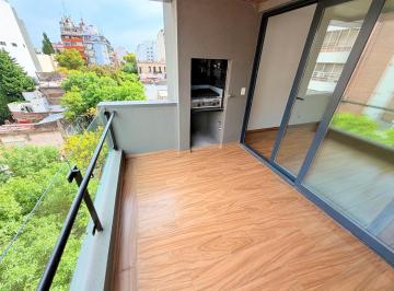Departamento · 115m² · 4 Ambientes · 1 Cochera · Piso de Categoría 4 Ambientes C/ Balcón Aterrazado y Cochera - Flores