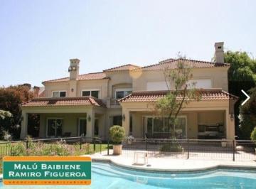 Casa de 12 ambientes, Pilar · Casa en Alquiler en Tortugas Country Club