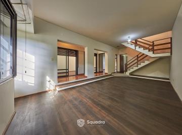 Casa · 157m² · 5 Ambientes · 1 Cochera · Venta | Permuta - Casa de Dos Plantas, 3 Dorm., Jardín, Terraza y Cochera - Barrio Echesortu,
