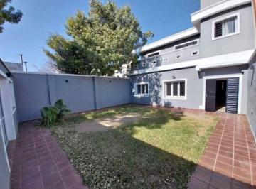 PH · 130m² · 5 Ambientes · 1 Cochera · PH - Alta Cordoba