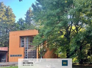 Casa · 100m² · 4 Ambientes · 2 Cocheras · Casa en Villa Elisa con Gran Lote