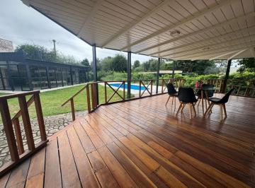 Casa · 350m² · 2 Cocheras · Casa en Alquiler Country del Jockey