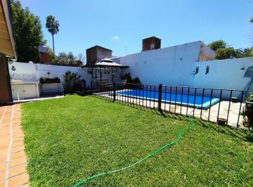 Casa · 176m² · 3 Ambientes · 2 Cocheras · Casa 3 Ambientes en Venta Benavidez Tigre Gba Norte con Piscina Jardin Galeria Oportunidad