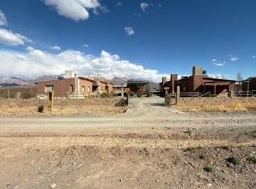 Hotel de 9 ambientes, Uspallata · Hotel 3 Estrellas en Uspallata, Mendoza