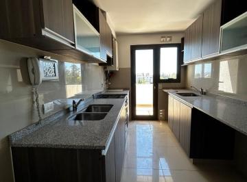 Departamento · 120m² · 4 Ambientes · 1 Cochera · Departamento de Categoria en Alquiler en Casonas del Sur