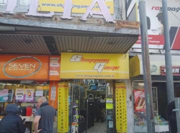 Local comercial · 320m² · 1 Ambiente · Venta Local Pompeya, Apto Todo Destino, Foco Comercial
