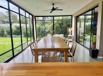 Casa de 5 ambientes, Pilar · Casa en Venta 4 Dorm en Barrio Santo Tomas Pilar