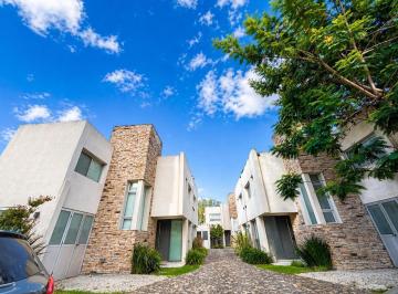 Casa · 120m² · 4 Ambientes · 1 Cochera · Dúplex 4 Ambientes - Ituzaingó Norte