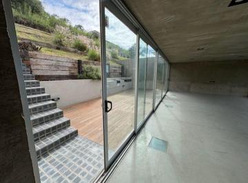 Casa de 4 ambientes, La Calera · Casa Moderna - Excelente Vista
