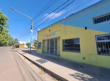 Local comercial · 220m² · 3 Ambientes · Local en Venta en Maipu