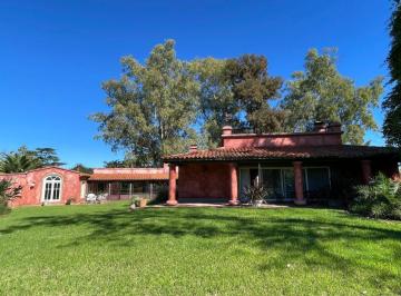 Quinta vacacional de 4 ambientes, Pilar · Quinta Vacacional en Club de Campo San Francisco - 4 Ambientes