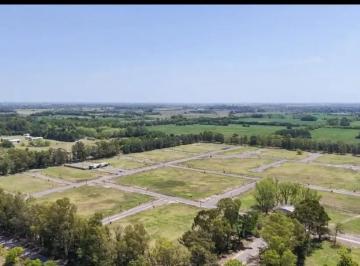 Terreno en Venta  Alejandro Petión · Lote en Barrio Privado Cañuelas - Los Robles