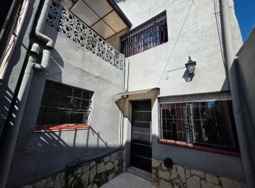 Departamento · Departamento en Venta a 4 Cuadras de La Estación y a Solo Una Cuadra de Av Yrigoyen!