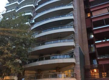 Departamento de 4 ambientes, Rosario · Piso Exclusivo en Alquiler - Av Rivadavia, Rosario - Vista Abierta Al Río
