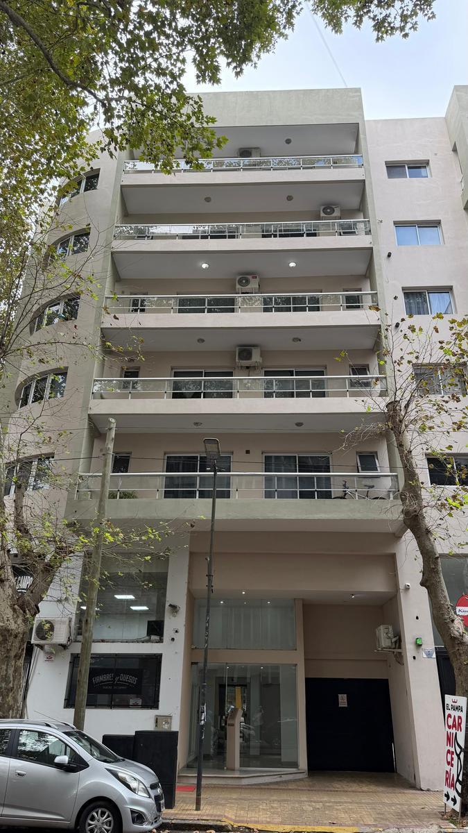 Calle 56 Nº 545