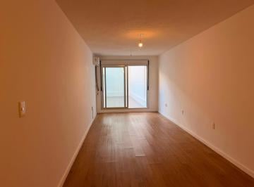 Departamento · 30m² · 1 Ambiente · Alquiler Monoambiente con Patio en Pocitos