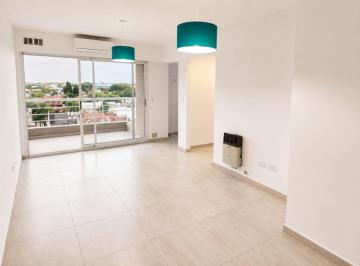 MCZ-MCZ-950_2 · Impecable 2 Ambientes con Vista Abierta y Amenities Premium en Santos Lugares