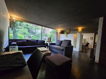 Terreno · 426m² · Propiedad Apta Desarrollo con 12,50 Frente por 33,30 Fondo en Venta.