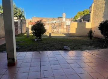 Casa de 2 ambientes, Córdoba · Casa con Local Comercial + Potencial Desarrollo | Av Alem 3562
