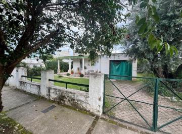 Casa de 10 ambientes, Córdoba · Casa Muy Amplia Para Disfrutar en Familia - Bº Villa Belgrano - Cba