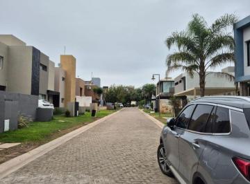 Casa de 10 ambientes, Córdoba · Hermosa Casa Para Alquilar