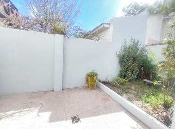PH · 45m² · 2 Ambientes · PH 2 Amb. con 2 Patios y Parrilla.