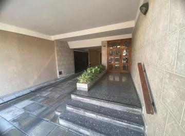 Departamento de 2 ambientes, Lanús · Cálido Dto. de 2 Amb, Al C/fte - Hermosa Ubicación!