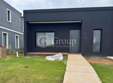 Casa · 77m² · 3 Ambientes · 2 Cocheras · Casa a Estrenar en Venta en El Aljibe, Pilar