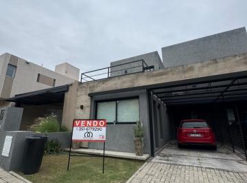 Casa de 3 ambientes, Córdoba · Moderno Dúplex en Manantiales 1 | 2 Dorm., Patio y Posibilidad de Ampliación