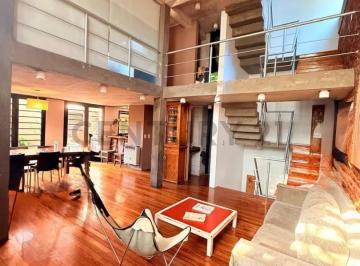 Casa · 170m² · 5 Ambientes · 1 Cochera · Casa Cinco Ambientes en Venta