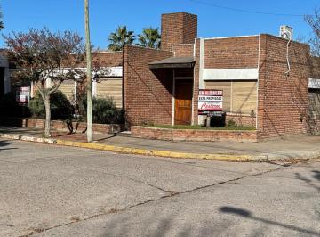 Casa · 145m² · Casa con Potencial Comercial en Lara Esquina Belgrano