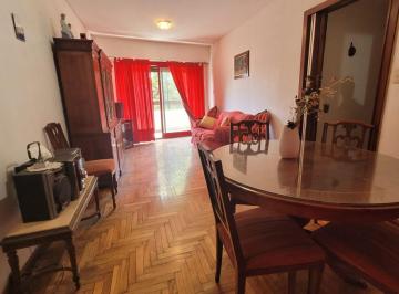 Departamento · 80m² · 4 Ambientes · 1 Cochera · Departamento 4 Amb. en Venta - Av Jonte y Av San Martin