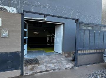 Local comercial de 2 ambientes, Cipolletti · Local Comercial de 107 m² en Alquiler en Cipolletti