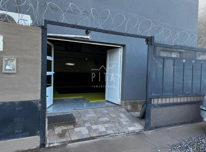 Local comercial · 107m² · 2 Ambientes