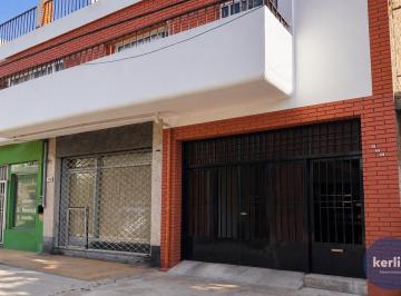 Casa · 161m² · 5 Ambientes · 2 Cocheras · Casa en San Nicolas de Los Arroyos