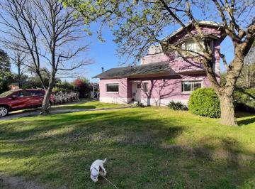 Casa · 130m² · 4 Ambientes · Casa en Venta - 3 Dorm. 2 Baños - Ezeiza