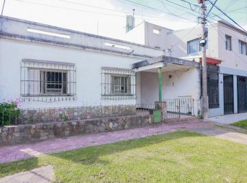 Casa · 103m² · 5 Ambientes · 1 Cochera · Venta Casa Tres Dorm. en La Florida. Altura de Bv. Rondeau 3100